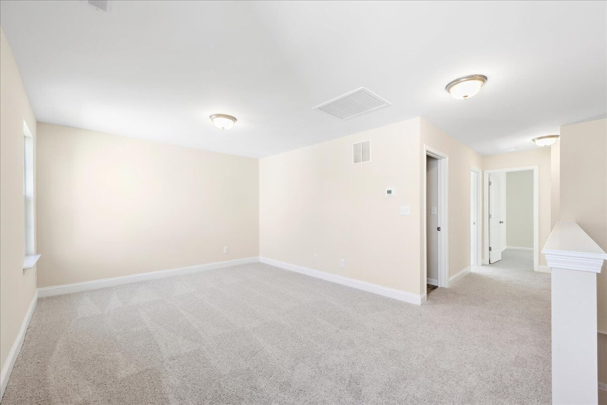https://assets.windsorhomes.us/img/BCR_lot3_Cameron_elvC_1951_Kippen_Drive_loft.jpg