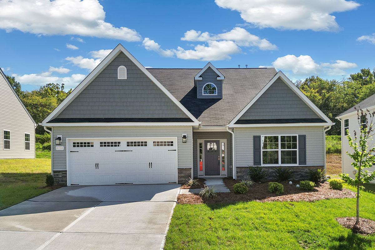 https://assets.windsorhomes.us/img/CCK_lot75_Cotswold_elvE_4094_Stallion_St_exterior_full_front.jpg