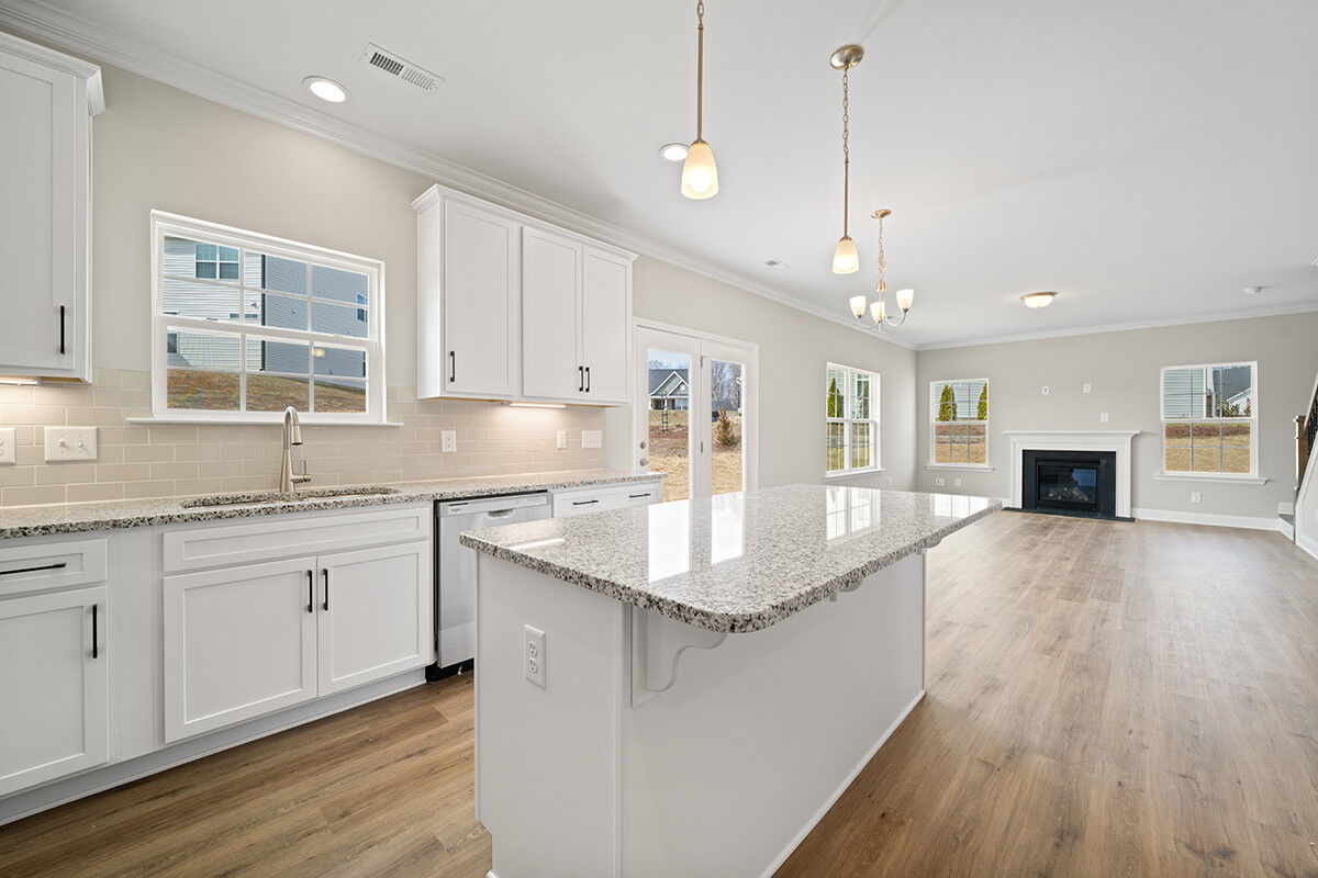 https://assets.windsorhomes.us/img/RP_lot64_Stoddard_elvF_4482_Olivine_Ln_kitchen_5.jpg