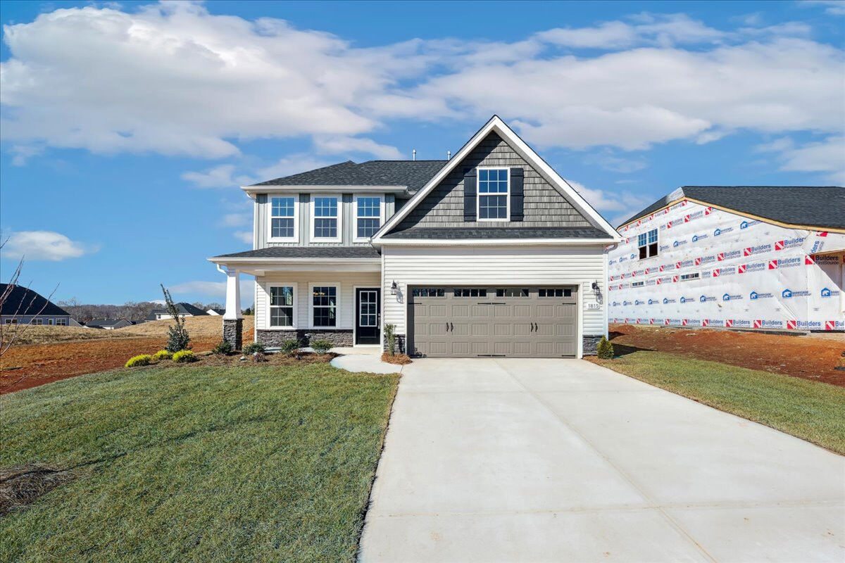 https://assets.windsorhomes.us/img/VR_lot88_Richmond_elvC_1815_Parham_Drive_exterior_full_front.jpg